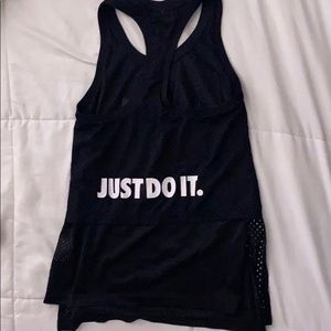 Nike workout pinnie
